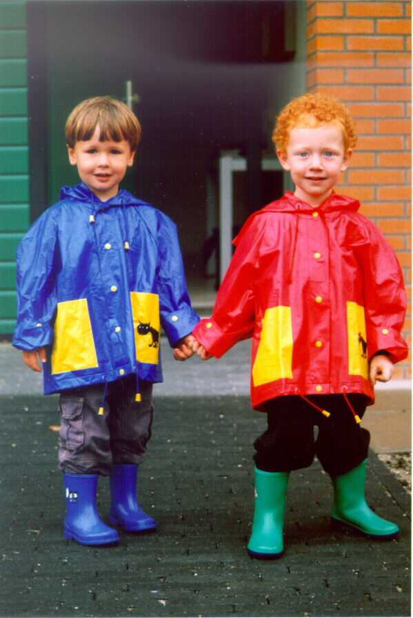 Mijn zoon (toen bijna 3 jaar) samen met zijn vriend en neef (1 maand jonger)